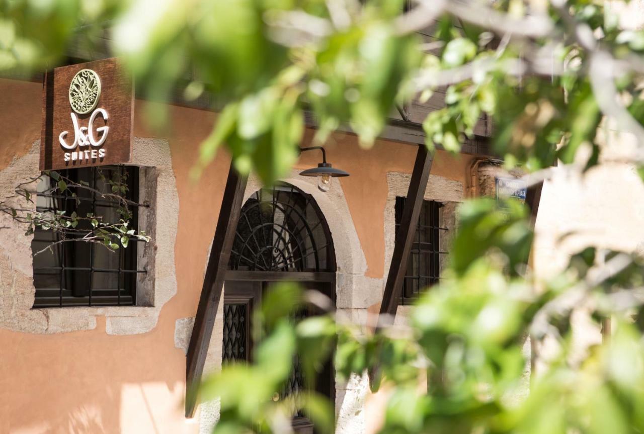 J&G Suites Chrissi Akti Chania Exterior foto