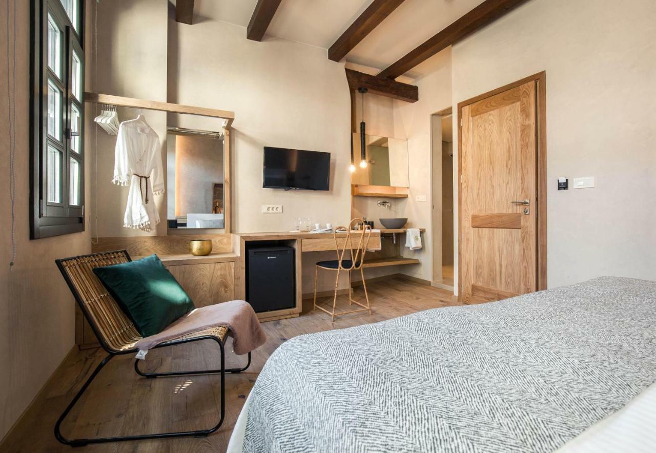 J&G Suites Chrissi Akti Chania Exterior foto